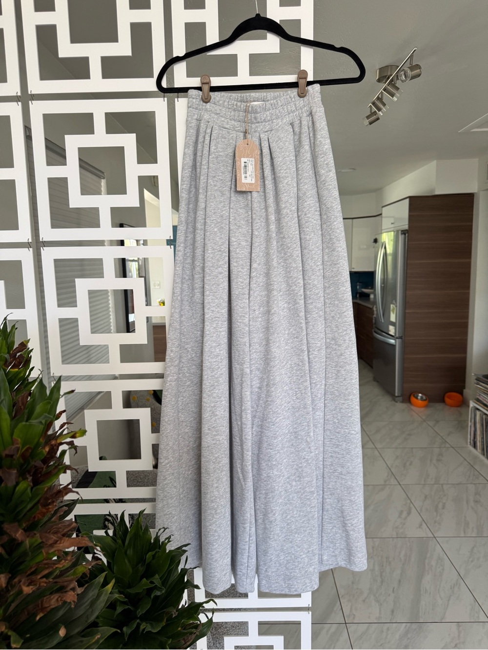 Meshki wide leg jogger